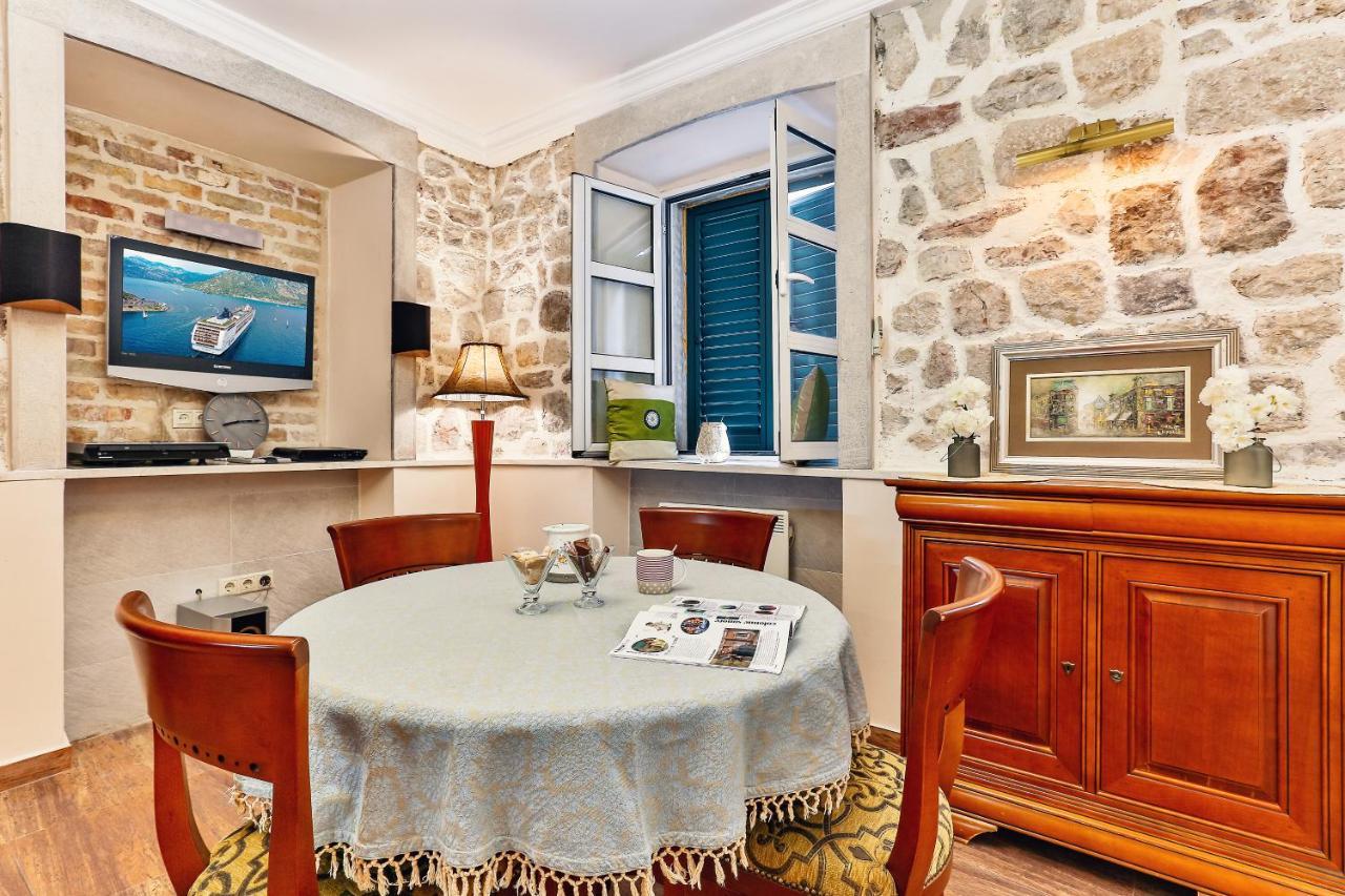 Apartman 367 Kotor Dış mekan fotoğraf