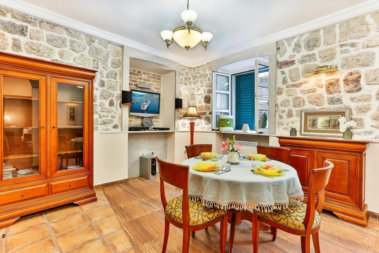 Apartman 367 Kotor Dış mekan fotoğraf